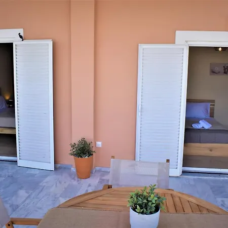 Christina's * 콘토칼리