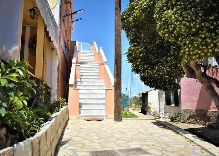 Christina's Kondókali